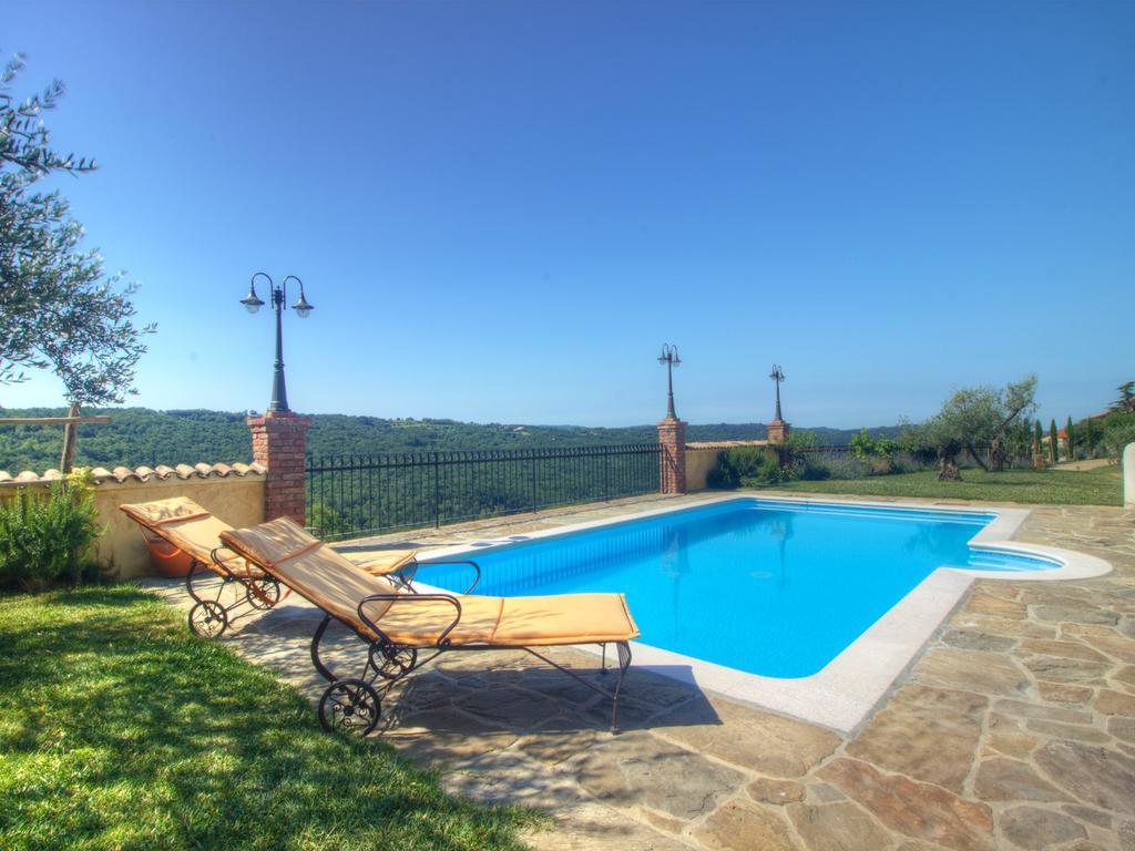 Villas Lopar Marezige