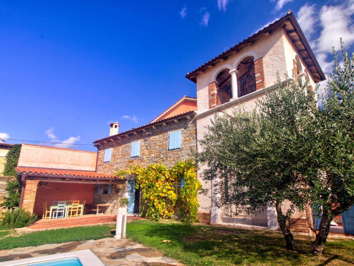Villas Lopar